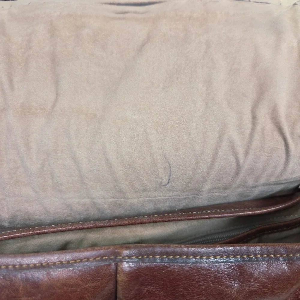 Vintage Oroton Leather Messenger Bag Made in Australia Brown Crossbody Satchel